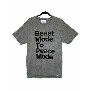 The Let Love Collection Soft Graphic Quotes T-Shirt Size S